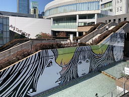 ミーツポートのウッドデッキから 2