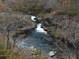 釜淵の二段滝 釜淵